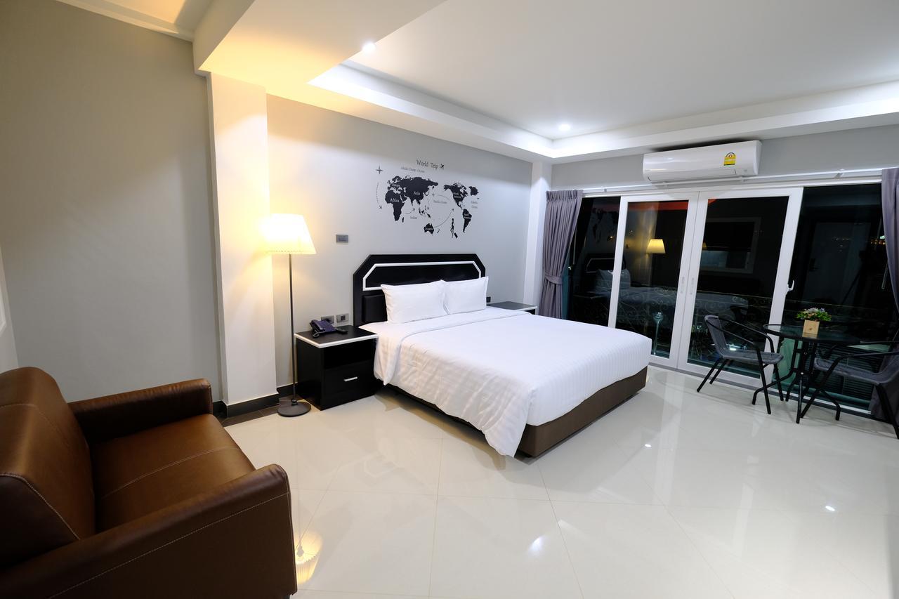 Hotel The Tung Pattaya Esterno foto