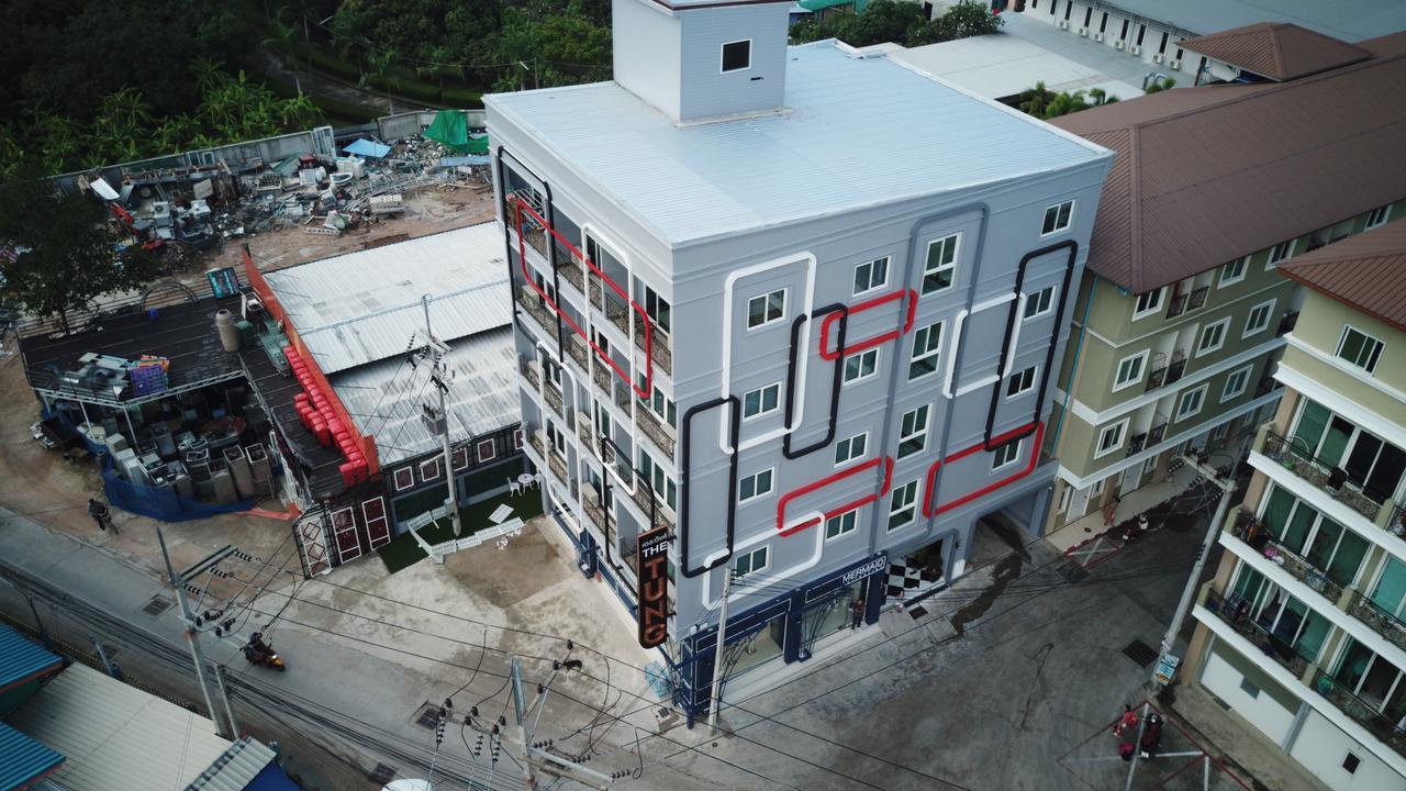 Hotel The Tung Pattaya Esterno foto